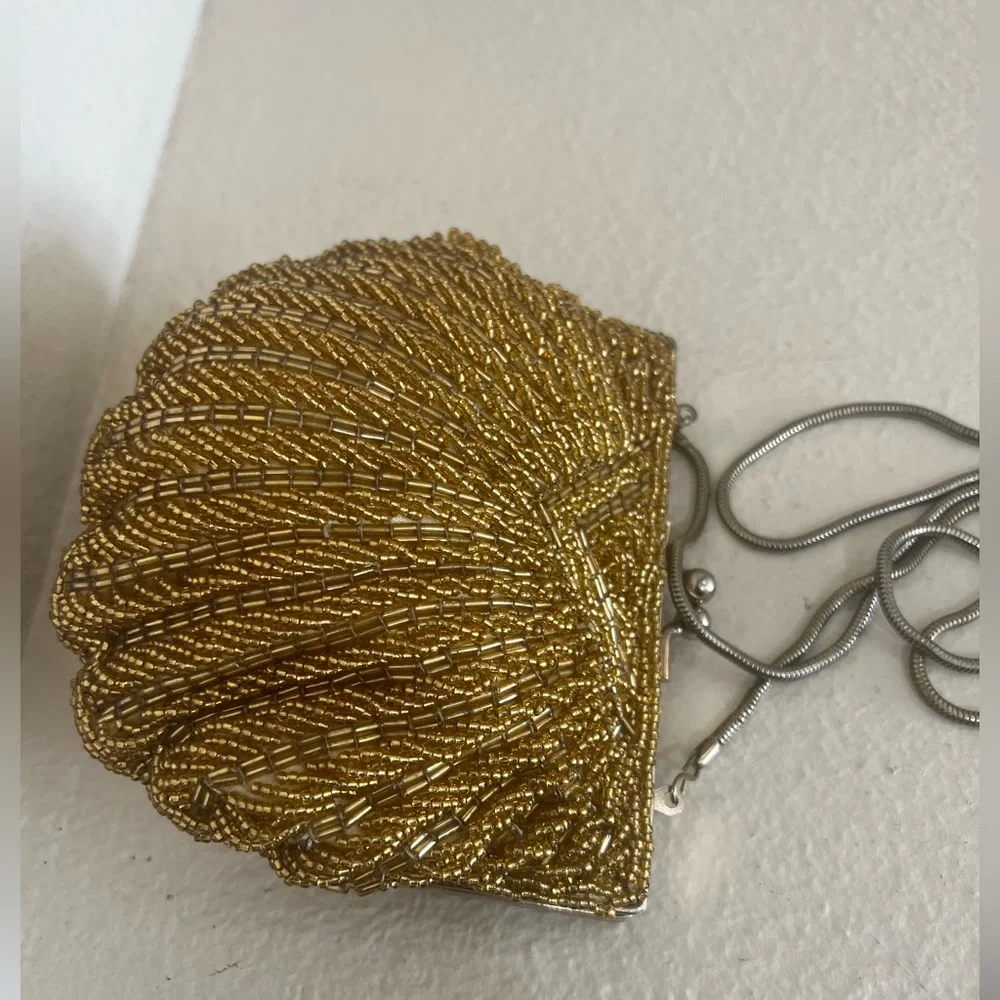 N/A gold beaded